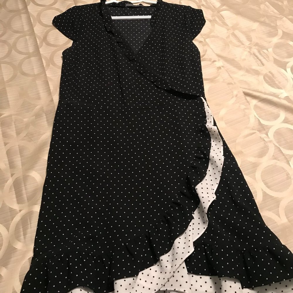 Pretty Dresses - Picture 5 of 9
